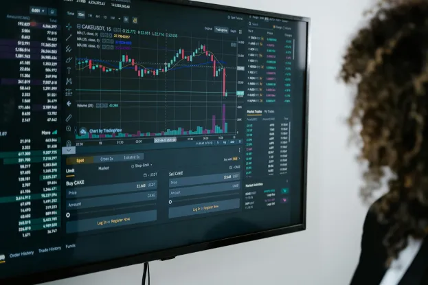 Financial_info_screen_market